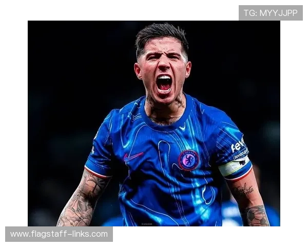 切尔西核心球员尚未确立,阵容稳定性面临考验,影响争冠形势变化。 切尔西核心球员尚未确立,阵容稳定性面临考验,影响争冠形势变化。