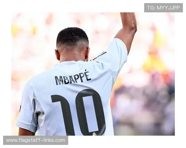 皇马姆巴佩加入后进攻表现波动,战术配合是否面临调整对赛季走势产生影响 皇马姆巴佩加入后进攻表现波动,战术配合是否面临调整对赛季走势产生影响