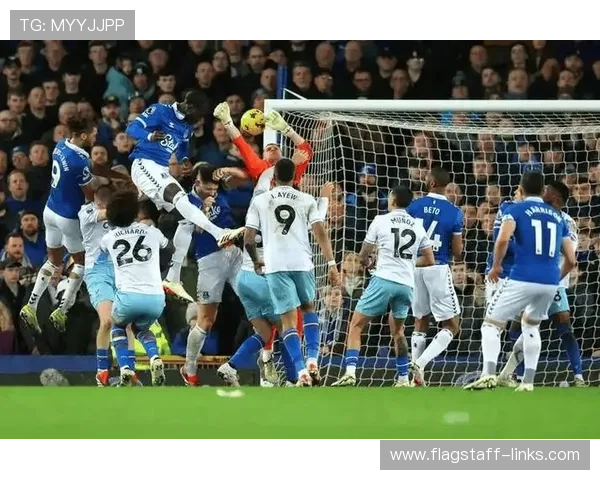 曼城关键比赛控制力下降，近期表现波动影响争冠形势